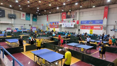 Fenerbahçe Veteranlar Turnuvası Yapıldı !