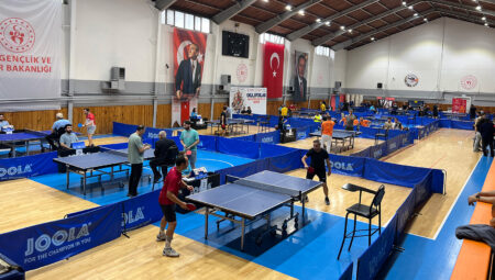 Kamu Sporları Masa Tenisi Turnuvası Sona Erdi